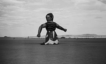 Una fotografía de Bill Brown, realizada en el Burning Man Festival, imagen del Seminario Internacio...